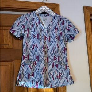 Barco One Women's Geometric V-Neck Scrub Top - Light Blue & Burgundy